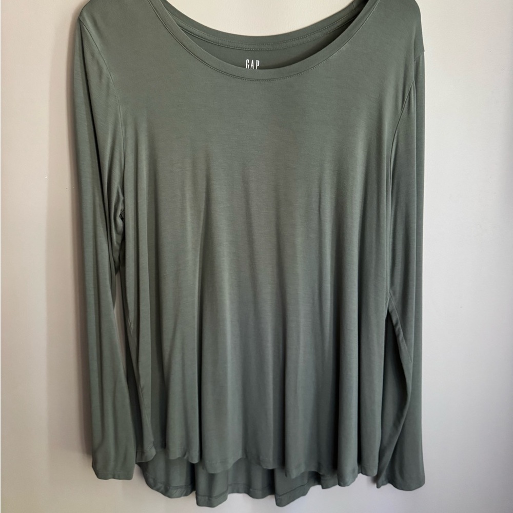 GAP Women's Army Green Long Sleeve Top